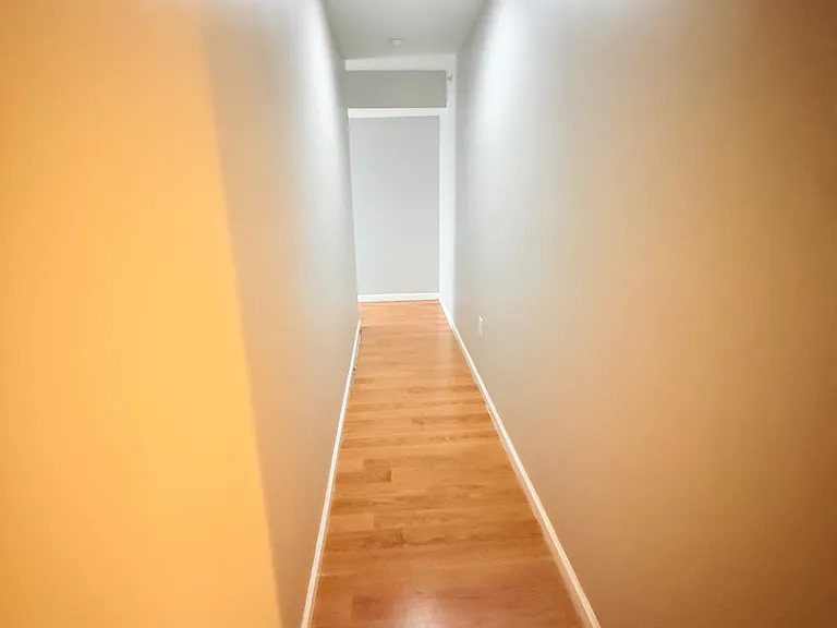 5038 Spruce St #4 — Photo 9