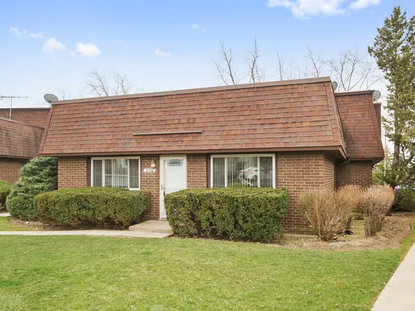 2530 Berkshire Ct #2530, Waukegan, IL 60087
