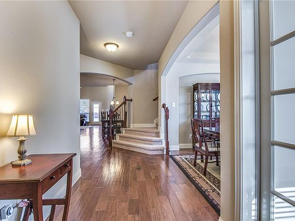 3rd image of 3401 Palm Lake Dr