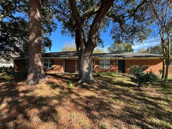 4411 3rd St, Alexandria, LA 71302