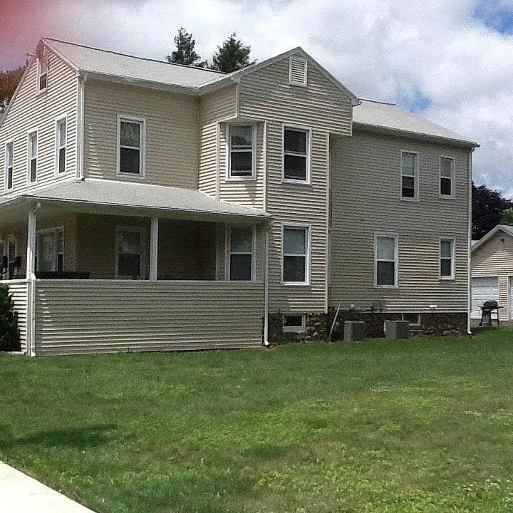2 family house for rent