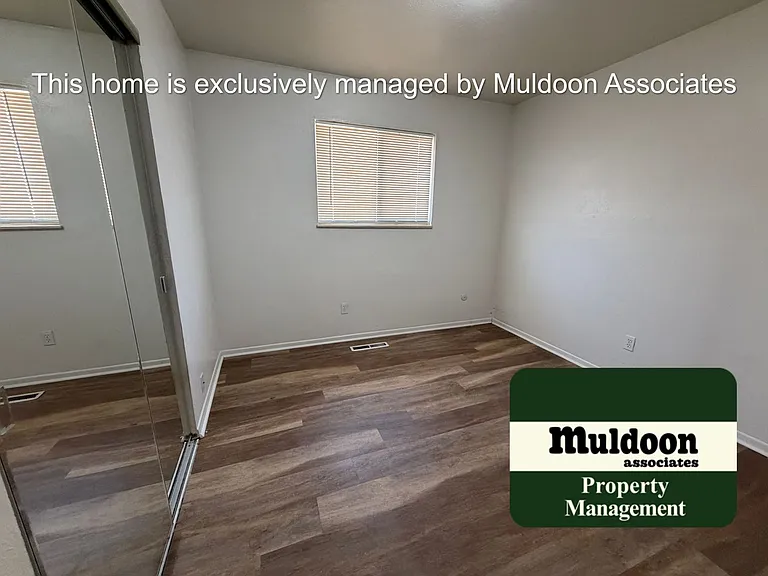 4430 Drummond Cir — Photo 11