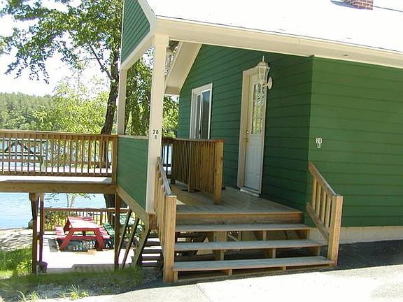 4th image of 28B Mirror Lake Hamlet #28B