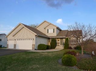 38269 Branch Ave, North Branch, MN 55056