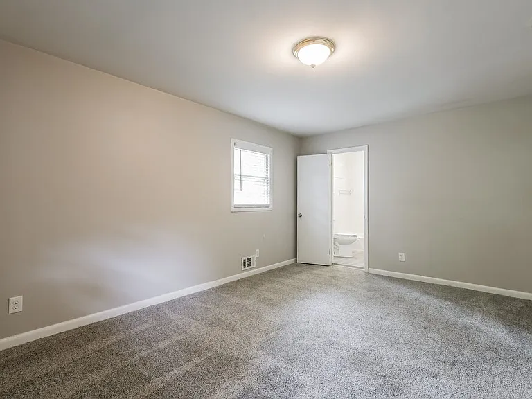 2842 Zane Grey Dr SE — Photo 15