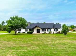 1207 N 9th St, Perry, OK 73077