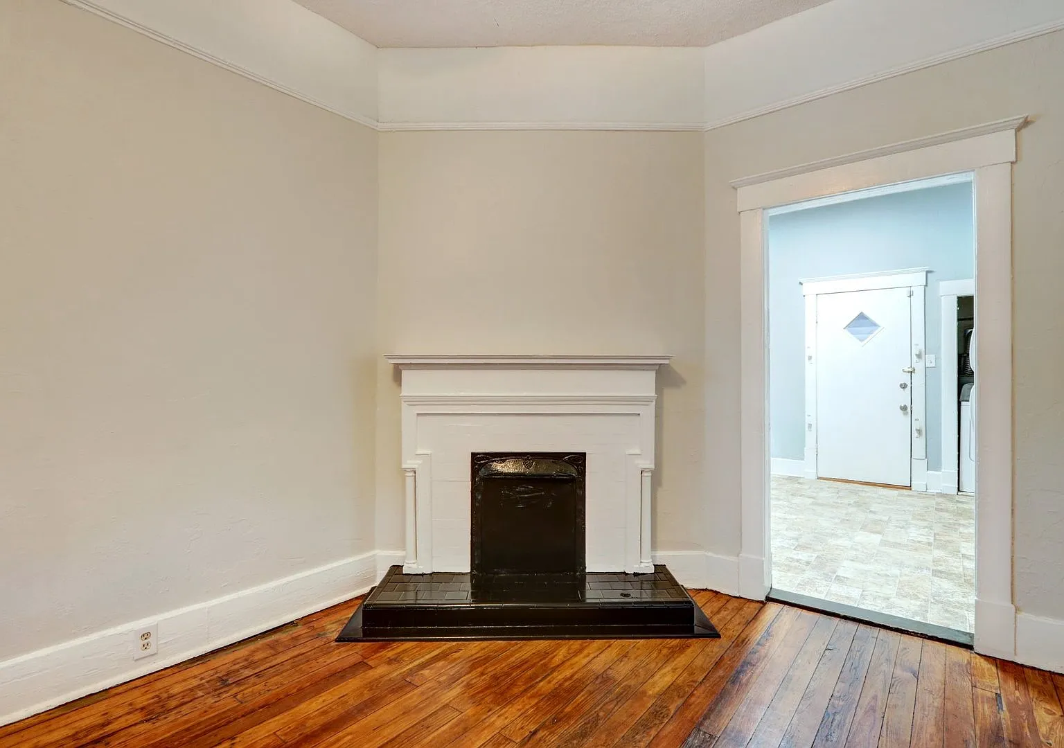 Single Family Home - Three Bedroom/Two Full Bathroom — Photo 3