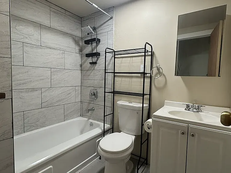 77 Adelphi St #3 — Photo 3