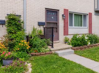 3111 Williamsburg Rd, Ann Arbor, MI 48108