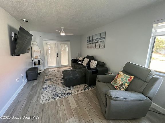 2nd image of 3230 Sand Dunes Ct