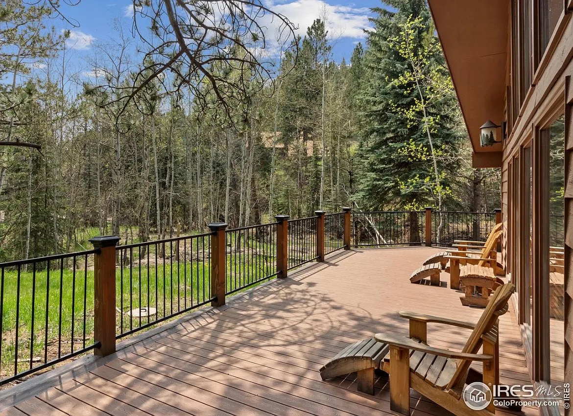 Streamside Dr, Glen Haven — Photo 4