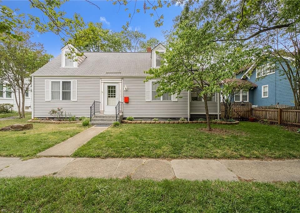 Welcome to 1712 Saint Denis Avenue!