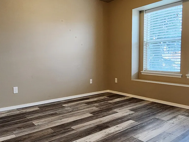 12961 Three Point St — Photo 5