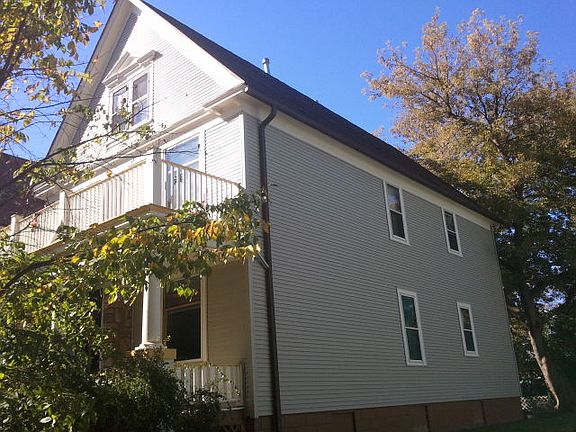2nd image of 3327 N Buffum St