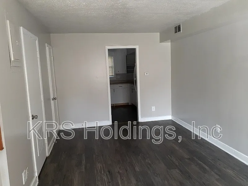 Building Photo - 5406 Remuda Dr N