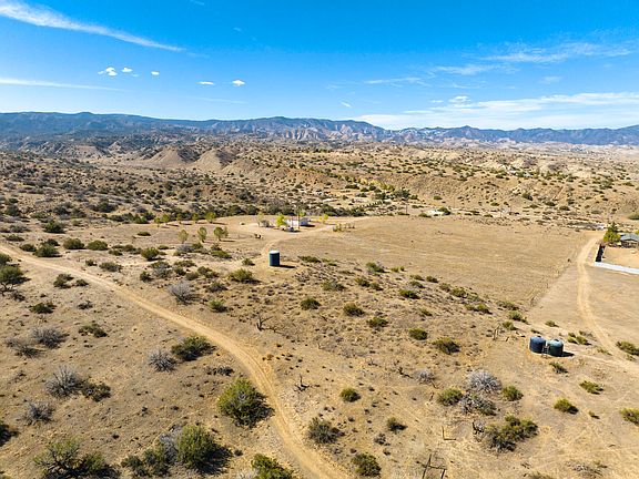 2nd image of 262 Castro Canyon Rd