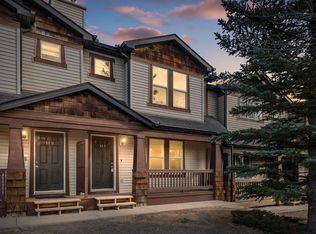 117 S Panatella Park NW, Calgary, AB T3K6L5