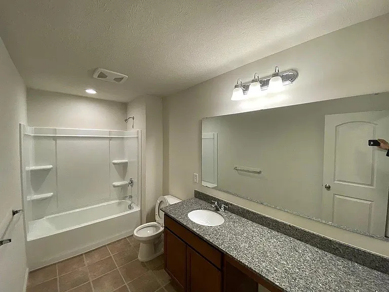 15302 Gilmour Ct — Photo 19