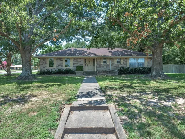 439 W Main St, Van, TX 75790