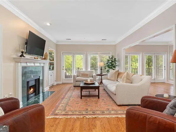 28317 Plantation Dr NE, Atlanta, GA 30324