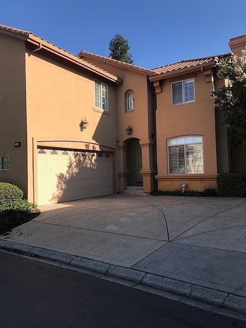 1st image of 8940 Visage Cir