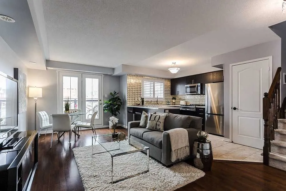 2 bed, $2,690 — Photo 3