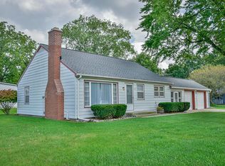 1916 Center St, East Troy, WI 53120