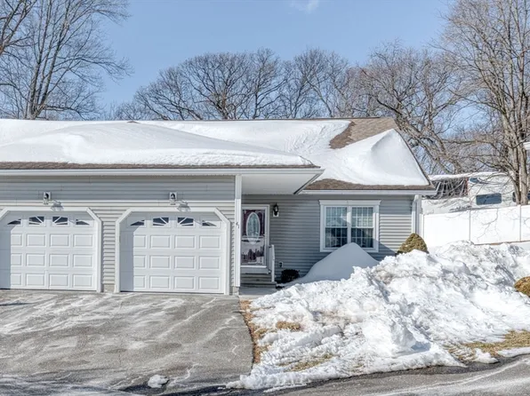 41 Oakhill Cir, Chicopee, MA 01020