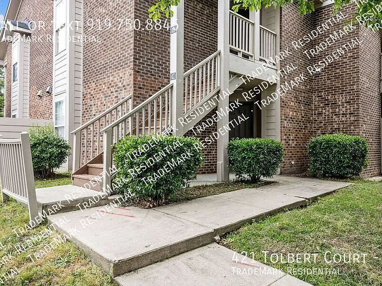 421 Tolbert Ct #C — Photo 36
