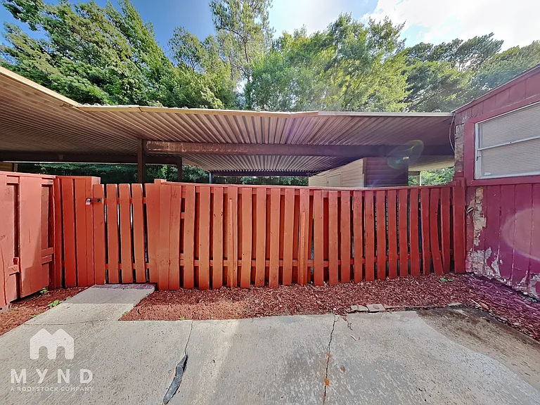 1963 Whitehall Forest Ct SE #1 — Photo 18