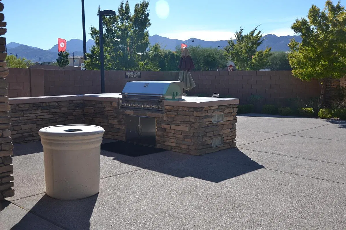 10600 Capitol Peak Avenue — Photo 1