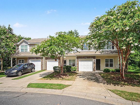 2nd image of 13809 Singleleaf Ln