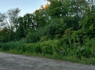 Cherry St, Avoca, MI 48006