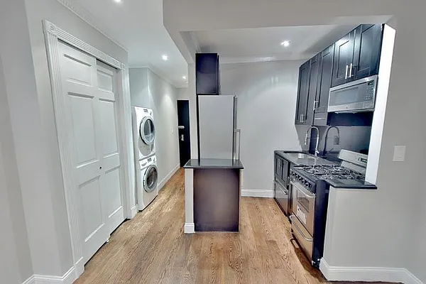 Rented by Centennial Properties NY | media 23