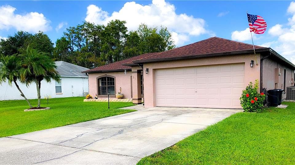1st image of 271 Cobalt Dr
