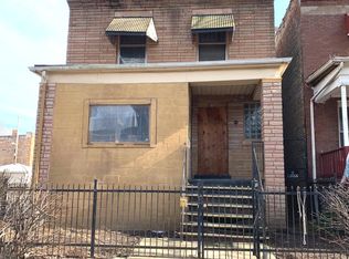 7035 S Calumet Ave, Chicago, IL 60637