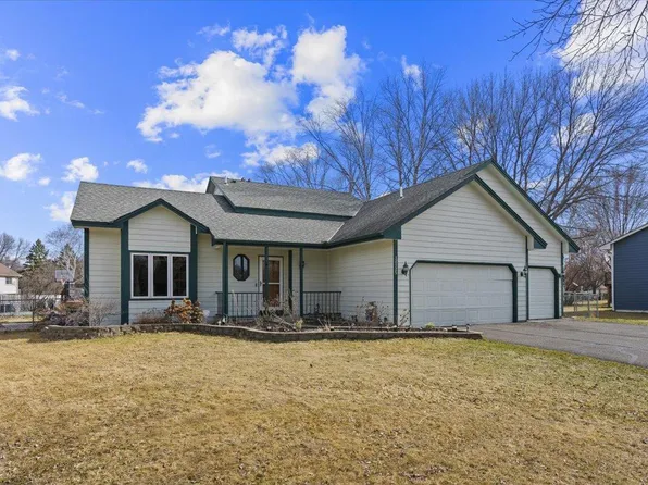 12125 Aztec St NW, Coon Rapids, MN 55433