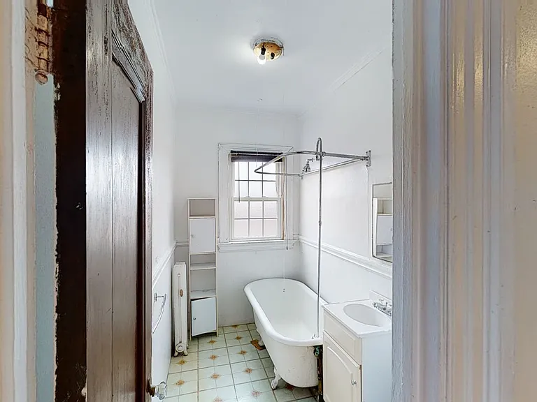 22 Glenville Ave #2 — Photo 7