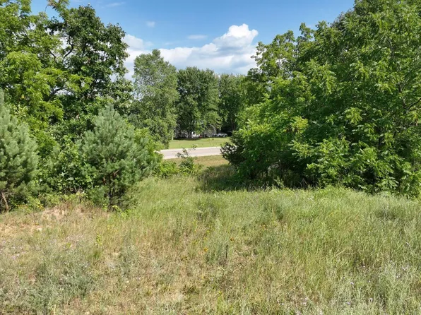 22 State Rd, Wautoma, WI 54982