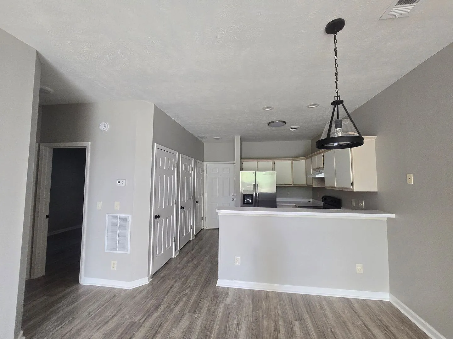 River Oaks - 2BD/ 2BA — Photo 3