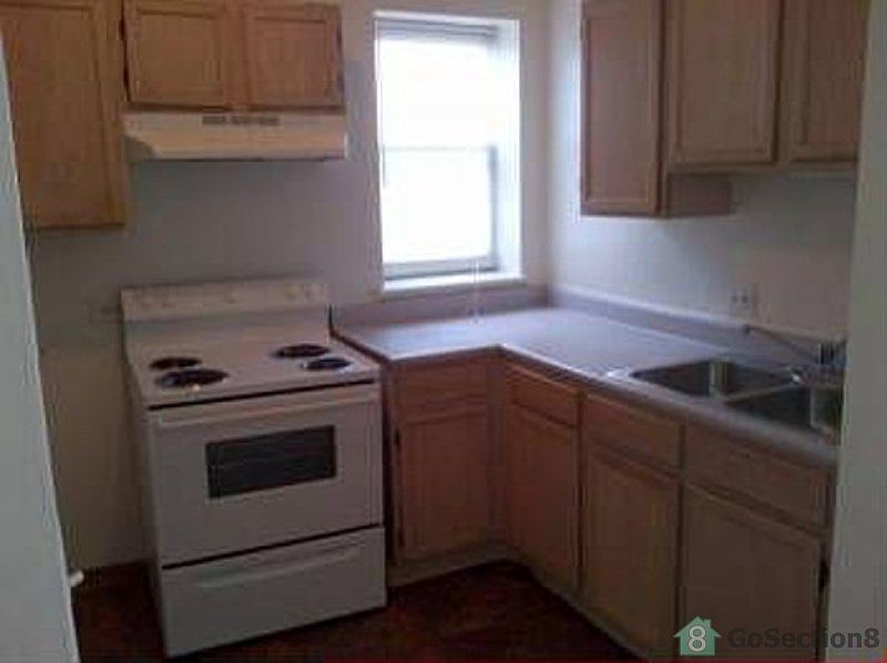 1st image of 6800 S Paxton Ave
