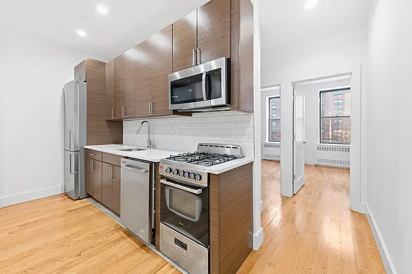 Rented by Compass | media 2