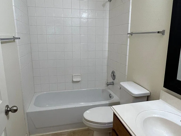 21511 Falvel Lake Dr — Photo 17