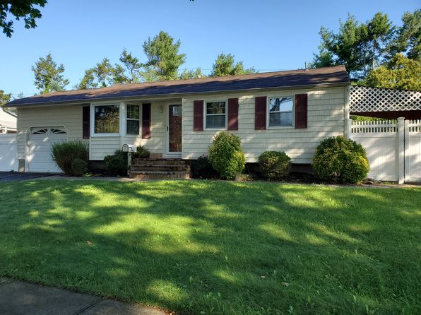 34 Spinner Ln