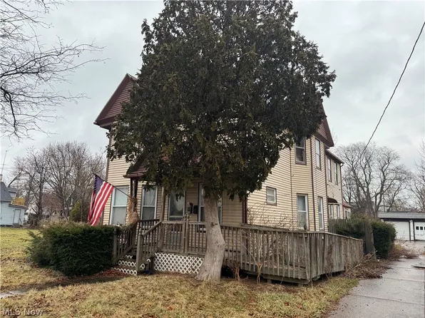 3305 W 48th St, Cleveland, OH 44102