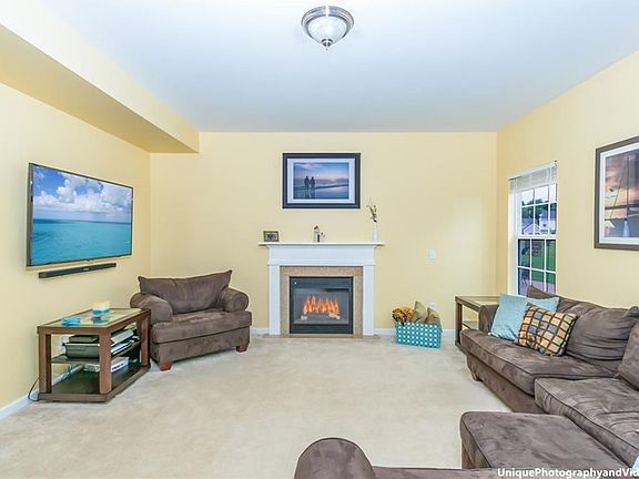 2nd image of 1477 Coral Dr
