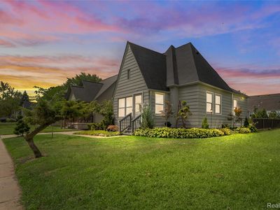 2746 Homeplace St, Dearborn, MI, 48124