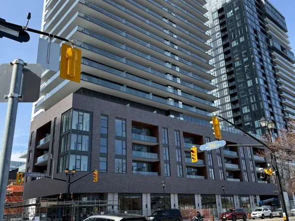 2750 Lakeshore Rd #1209, Burlington, ON L7R 1A8