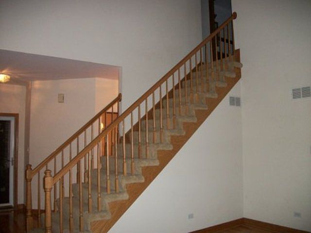 2nd image of 16732 Summercrest Ave