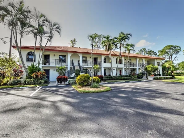 909 Augusta Blvd APT 6, Naples, FL 34113